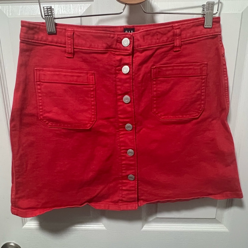 Gap Red Stretch Denim Mini Skirt, 30, button front, patch pockets